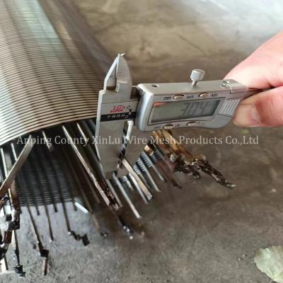 China RECHARGE FILTER JOHNSON STRAINER PIPE WELL SCREENS FROM XINLU METAL WIRE MESH for sale