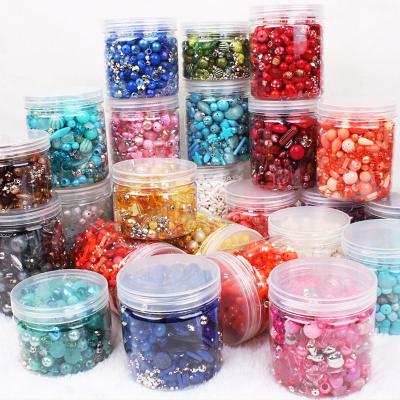 China Modern wholesale handmade diy acrylic beads jewelry plastic beads accessories set handmade mixed beads bag for sale