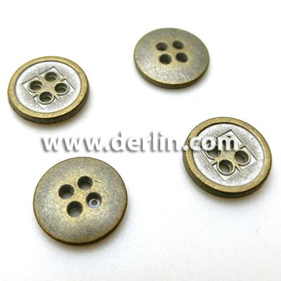 China Anti Dry Cleaning Tin Vintage Lattice Jacket Fashion Style Four Brass Hole Button for sale