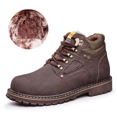 China Plus Velvet Genuine Leather Custom High Top Shoes Autumn Winter Anti-slippery New Fashion Frosted To Whip Army Snow Boots Men Ankle Boots for sale