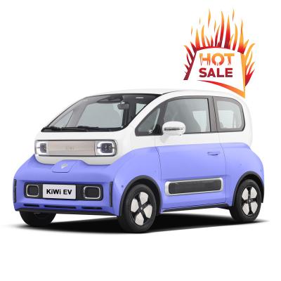 China Wuling mini electric cars ev cheap electromobile Baojun kiwi EV 0km used electric cars kiwi shape mini EV china 31.9kWh / 31.7kWh for sale