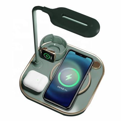 Cina Smart Watch 4 in 1 Wireless Charging Station Dock for iPhone 13 12Pro with Study Reading Dimmable New LED Light Desk Lamp Wireless Charger in vendita