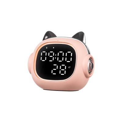 Cina EZCast New Listing Radio Cat King Speaker LED Digital Portable Smart Alarm Clock Wake Up Timer Wireless Speaker with Smart Applet in vendita