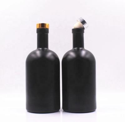 China Beverage 750ml 1000ml Super Flint Material Empty Black Juniper Wine Bottle Spirits With Labels for sale