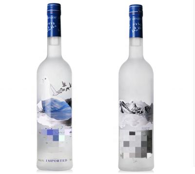 China Super Beverage Wholesale 200ml 375ml 500ml700ml 750ml 1000ml Flint Glass Vodka Spirit Bottle for sale