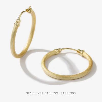 China CLASSIC S925 Silver Stud Earrings For Women Design Texture Matte Round Silver Ring Earrings Personalized Ear Clips Accessories Wholesale for sale