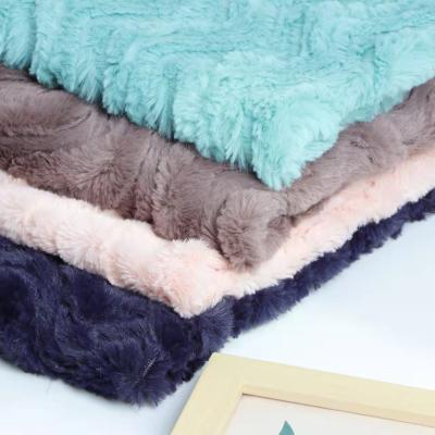 China High Quality Shrink-Resistant Cotton Velvet Fabric Upholstery Sofa Velvet Fabric For Pajamas for sale