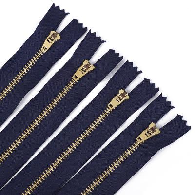 China Manufacture Wholesale 3# 5# Metal Zipper End-End High Quality End-End Custom Zipper Auto Brass Lock YG Slider For Jeans Bags Clothes for sale