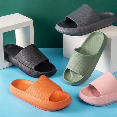 China 2021 Latest Trend Fashion Summer Men's Slides Designer Eva Women Slippers for sale