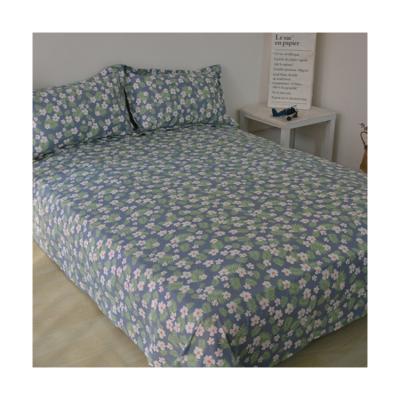 China Manufacturer Wholesale Modern Quilt Floral Throw Bedding Set Nondisposable Small for sale