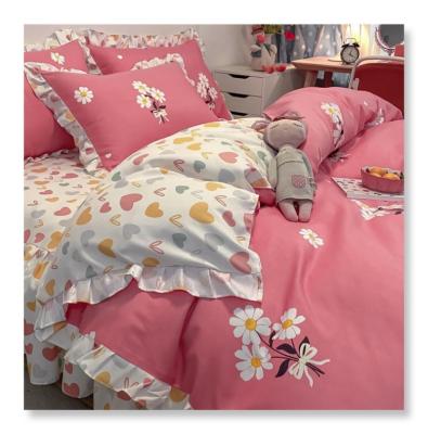 China Comfortable, Breathable And Warm, Modern Double Bed Skirt Four-piece Bedspread Printing Bedspread Active for sale