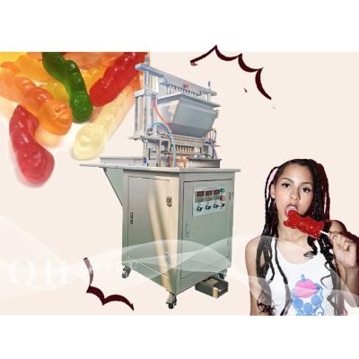 China Small vitamin gummy candy making machine /CBD gummy Jelly Candy production line for soft candy machine for sale