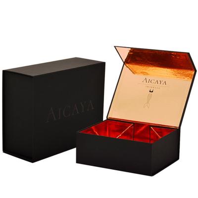 China Recyclable Collapsible Folding Magnetic Gift Box Bridesmaid Champagne for sale