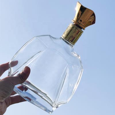 China Luxury Glass Bottles Top Quality 750ml Alcohol Brandy Vodka Rum 700ml Empty Clear Custom Glass Bottles For Liquor for sale