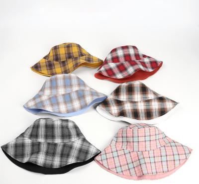 China Fashion Reversible Color Plaid Striped Camping Fishing Bucket Hats Fashion Embroidery Custom Logo Men Wide Brim Bucket Hat for sale