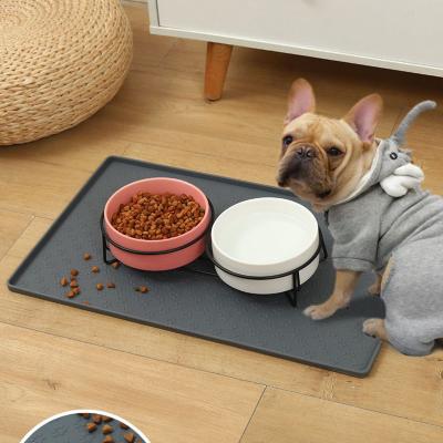 China Silicone Dog Cat Bowl Mat Non-Stick Food Pad with Multiple Color and Custom Printing for sale