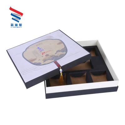 China Recyclable Luxury Paper Cupcakes Mooncake Packaging Gift Box With Lid for sale