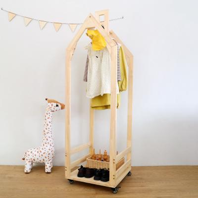 China New Product Eco - Friendly Wholesale Burlywood Kids Clothes Show Children 's Hangers With Wheels for sale