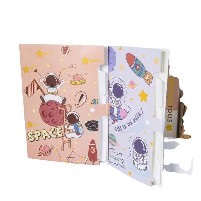 China Office / School Accordion Folder A4 Size 5 / 8 / 12 Pockets Expanding Folder Organizer Hot Selling SPACE MAN for sale