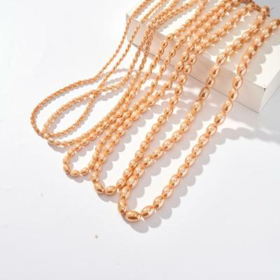 China Best China Factory Price Garment Accessories Brilliant Wholesale Workmanship Crystal Beads Strand Glass for sale