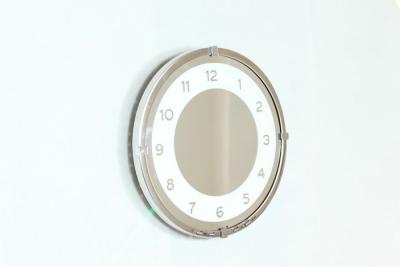 China Round Decorative Wall Clock For Home for sale