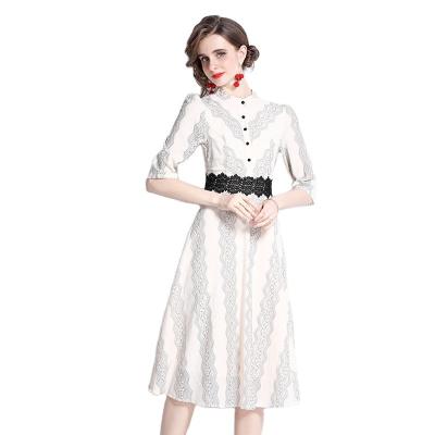 China 2022 New Anti-wrinkle Lace Embroidery Dress A-Line Skirt YSQ206058 for sale