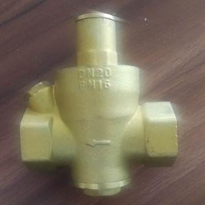 China General brass lead free adjustable water pressure reducer with gauge for RV camper, and inlet screen filter for sale