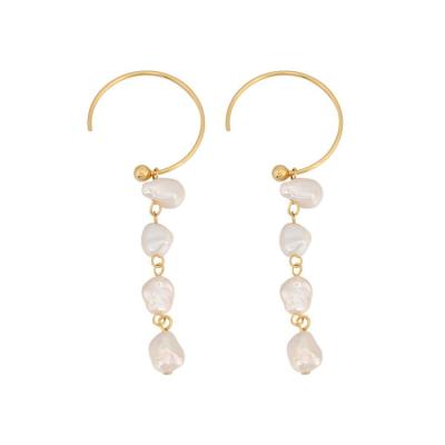 China New Products Fashion Hot Irregular C Shape Earrings Fashion Girl Jewelry Pearl Earrings for sale