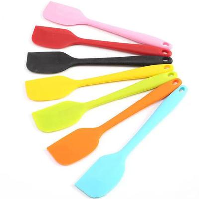 China Viable Heat Resistant Non-Stick Flexible Scrapers Small Size Baking Mixing Spatula, Silicone CAD Spatula for sale