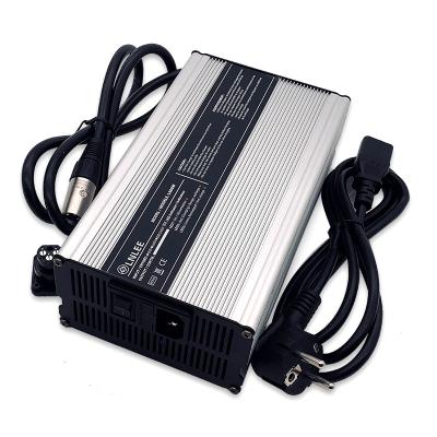 China Multi-functional automatic charger LNLEE LN600G 48v lithium battery 10A charging chargers for sale