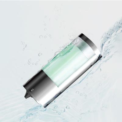 中国 ABS Material Wall Mounted Shower Gel Dispenser 500ml Induction Distance Controlled 販売のため