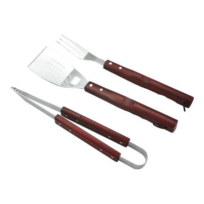 China Easily Cleaned Stainless Steel BBQ Tool Kit BBQ Accessories Camping With Handle 3 PCS Wooden BBQ Tool Kit for sale