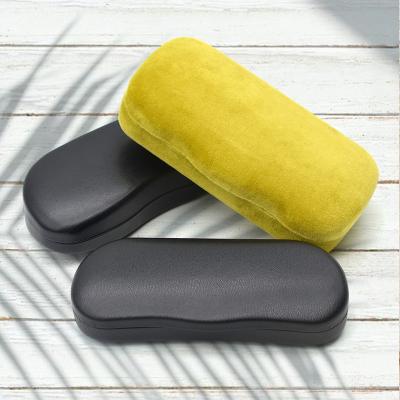 China PU leather eyeglass cases sunglass case with logo case sunglasses for sale