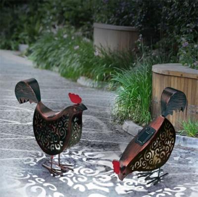 China Solar Metal Rooster Theme Park/Garden/Outdoor Decoration Animal Lights Garden Sculptures Art Decor for sale