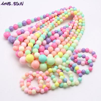 China Cute Colorful Acrylic Pearl Style Small Chunky Jewelry Set Wholesale Party Accessories Necklace Elastic Bracelet Babies for sale