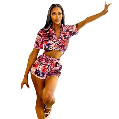 China Breathable 2022 Summer Women 2 Piece Set Floral Women V-neck T-Shirt And Shorts 2 Piece Shorts Set for sale