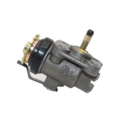 China For MITSUBISHI Canter MB832586 For MITSUBISHI Canter Auto Brake Systems Brake Brake Cylinder for sale