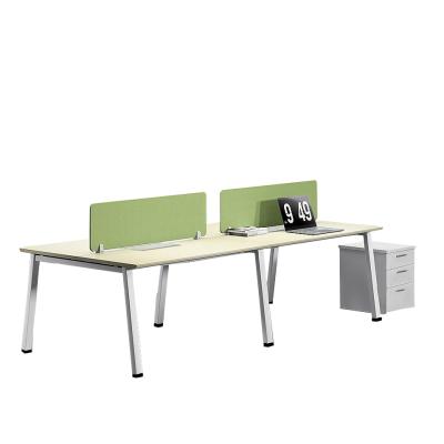 China Factory Price Expandable Wooden Panel Separation Working Table Office Workstation For Staff for sale