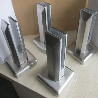 China Modern 316 Stainless Steel Spigot For Swimming Pool Balcony SS 2205 Frameless Railing Glass Railing Fences for sale