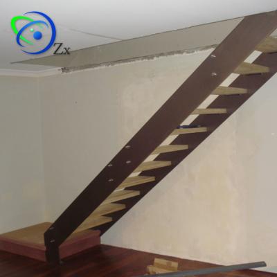 China DIY Indoor Easy Installation Stair Double 10mm Stringer Steel Beam With Timber Glass Tread Balustrade Wood Railing for sale