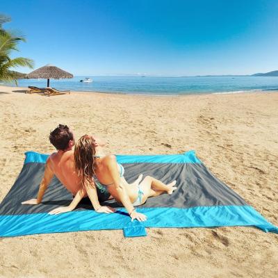 China Portable Large Size Waterproof Family Picnic Sand Proof Beach Mat With Sand Anchor for sale