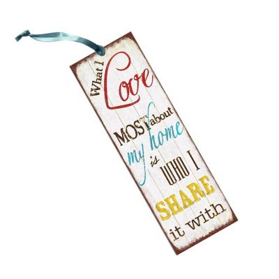 China Decorative Europe Small Gift Boo Mark , Custom Design Souvenir Metal Bookmark for sale