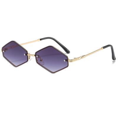 China High Quality Chain Leg Personality UV400 Glasses Sun Rhombus Women Small Fashion Sunglasses Metal Glasses for sale