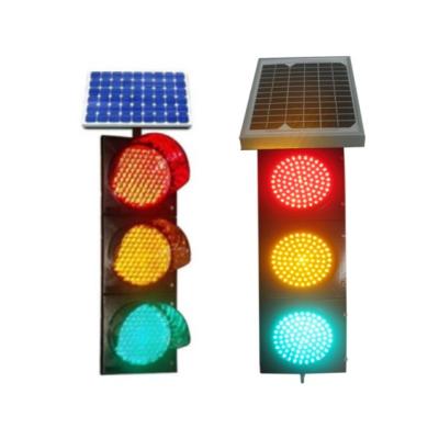 China DC 12V Traffic Roadway Red / Green / Yellow Solar Customized Traffic Lights Safety Solar Led Light for sale