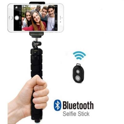 China Flexible Mini Tripod Sponge Pocket Vlog Ball Head Octopus Phone Camera Tripod Tripod For Smartphone for sale