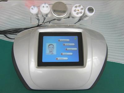 China Sistema de la belleza del regulador de Lipo del vacío de la cavitación con la manija facial del RF en venta