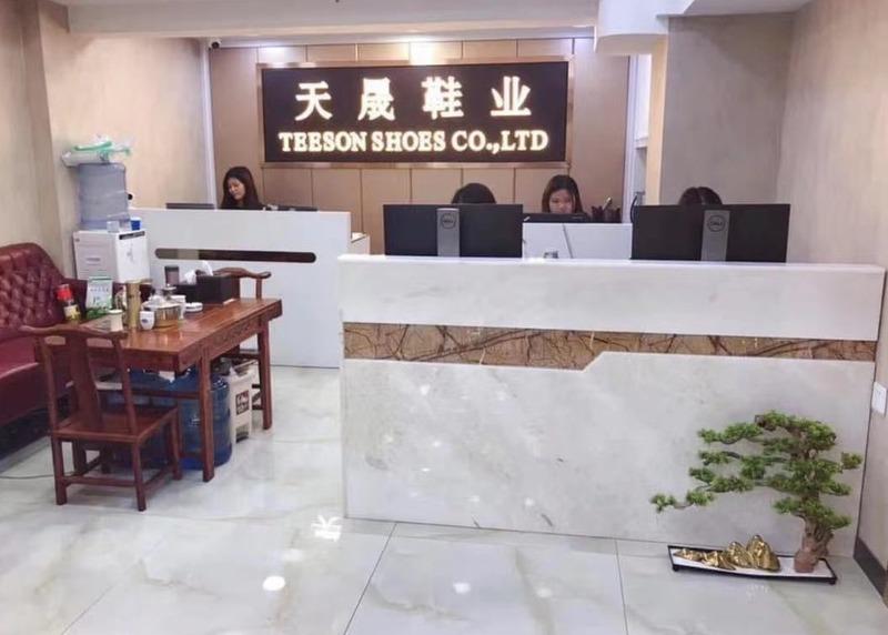 Verified China supplier - Guangzhou Liwan District Teeson Shoes Firm