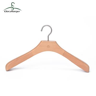 China Anti-slip natural luxury wooden hanger, wooden coat hanger for coat for sale