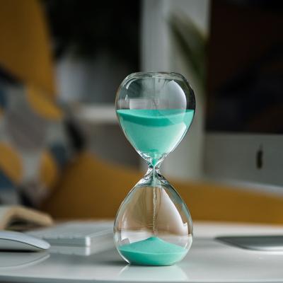 China Decorative Glass Hourglass / Timing 1 Hour Pendulum Timer Sand Hourglass For Decorative for sale