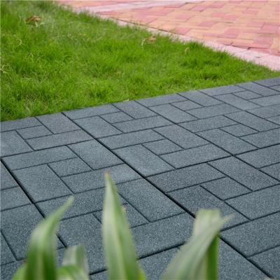 China Gently Non Slip Exterior Rubber Patio Floor Tiles for sale